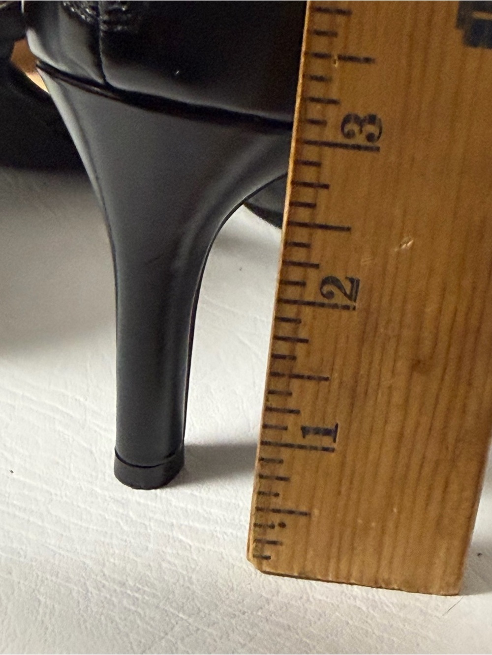Liz Claiborne Women's Harvey
Stiletto Heel Pumps Sz 8.5M - Picture 9 of 9